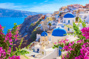Santorini - Thiên đường Hy Lạp với những ngôi nhà trắng và biển xanh