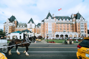 Khách sạn cổ Fairmont Empress: Biểu tượng sang trọng của Victoria