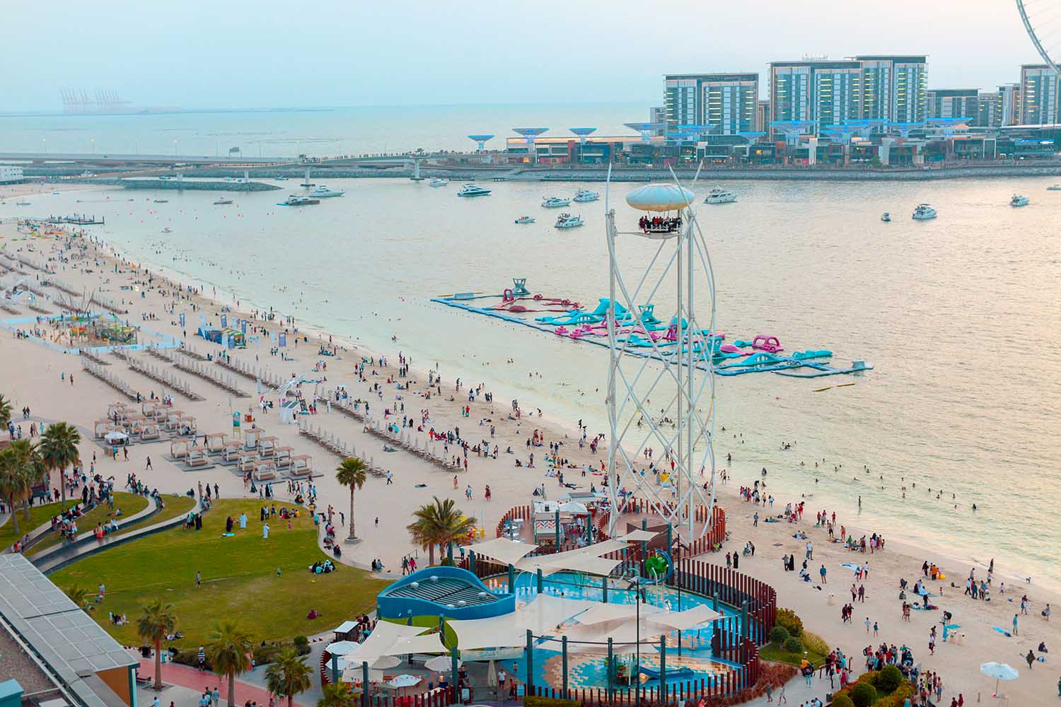 The Beach JBR4
