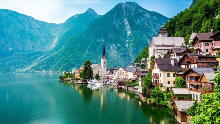 Top 10 Thị Trấn Nhỏ Đẹp Nhất Ở Châu Âu Bạn Nên Khám Phá