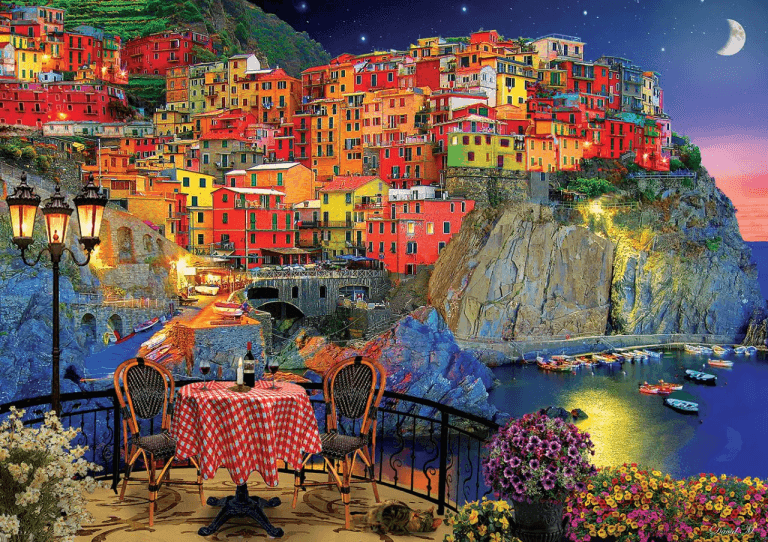 Ghé thăm Cinque Terre: Những ngôi làng sắc màu trên biển