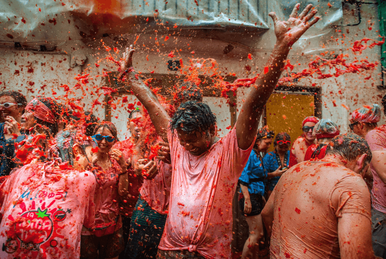 Lễ hội cà chua La Tomatina – Tây Ban Nha
