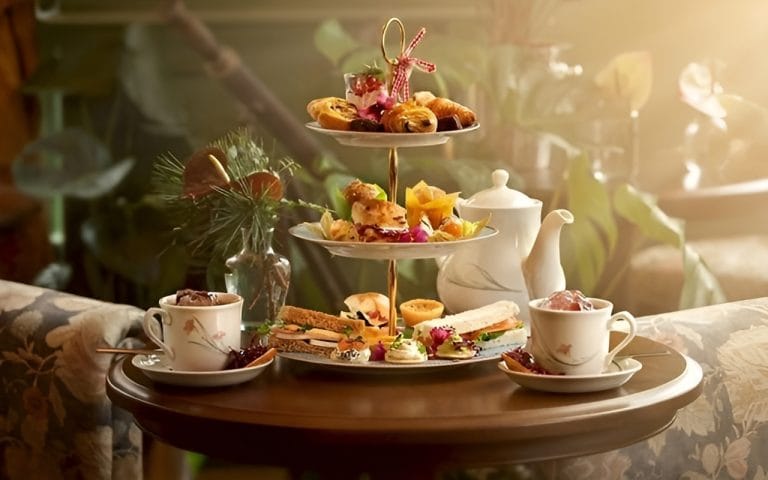 Trà chiều kiểu Anh – Nét sang trọng và lịch thiệp