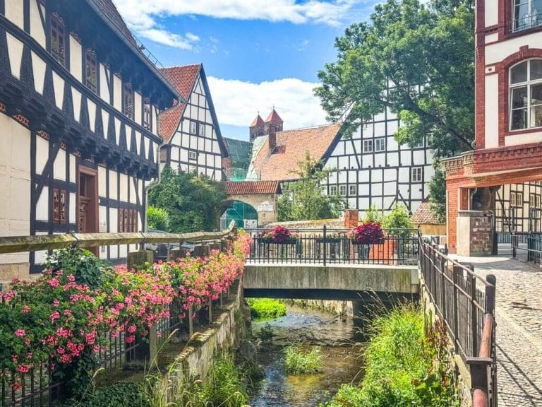 Quedlinburg – Viên ngọc Trung Cổ ngủ yên giữa dãy núi Harz, Đức