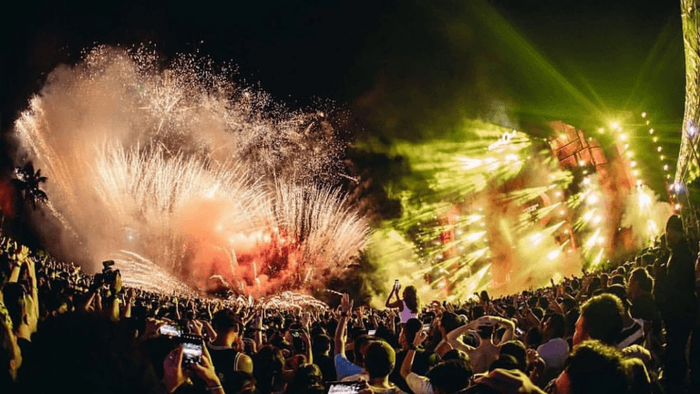 ZoukOut – Bữa tiệc âm nhạc rực lửa bên bờ biển Singapore