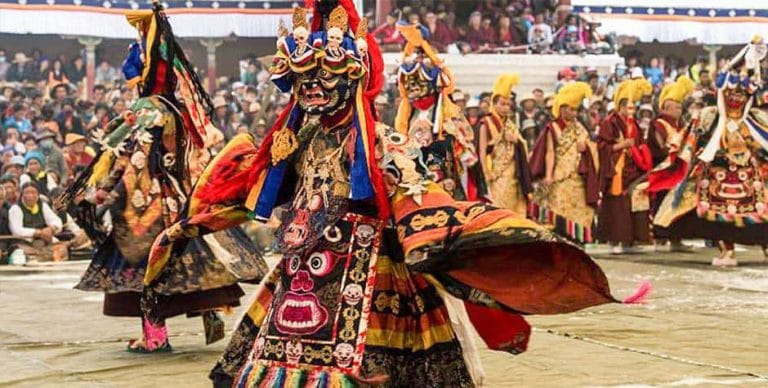 Cham Dance – Vũ điệu thần linh giữa cõi thiêng Tây Tạng