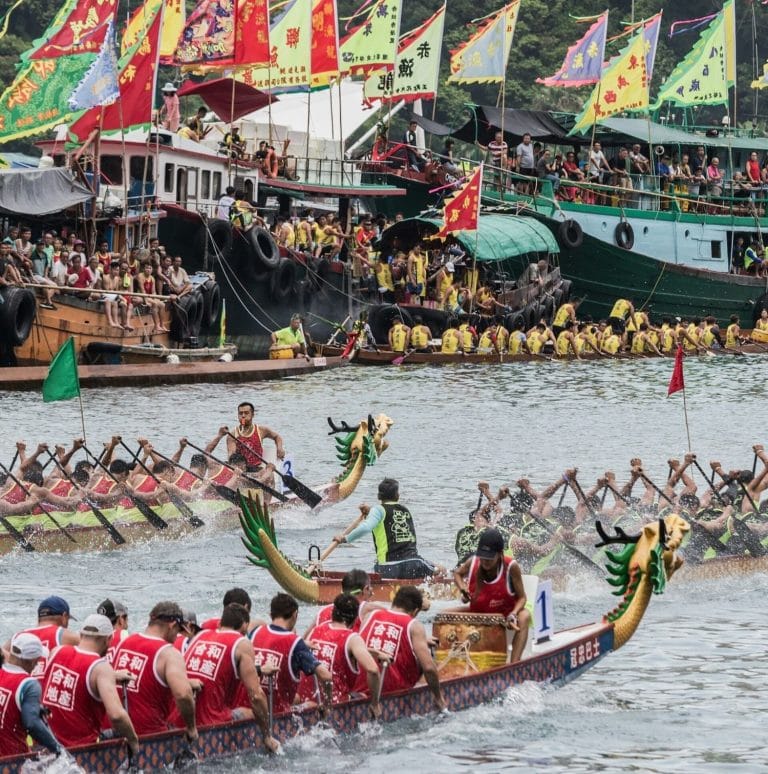 Lễ hội Thuyền Rồng ở Singapore – Bản hòa tấu của nước, trống và con người