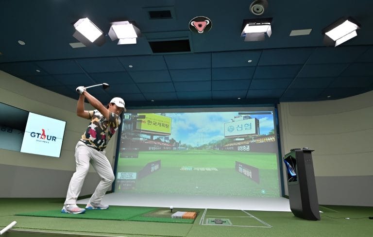 Golf điện tử – Xu hướng thể thao thời thượng của giới trẻ xứ Hàn