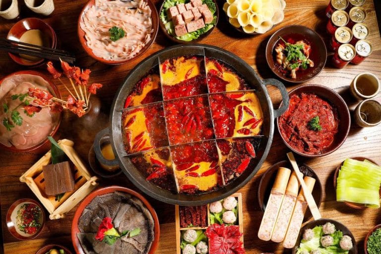 Điều gì khiến món lẩu trở thành “quốc dân mỹ thực” ở Trung Quốc?