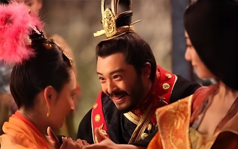 Cái giá của sự “lỡ miệng”: Hoàng đế chết ngạt dưới tay người mình sủng ái