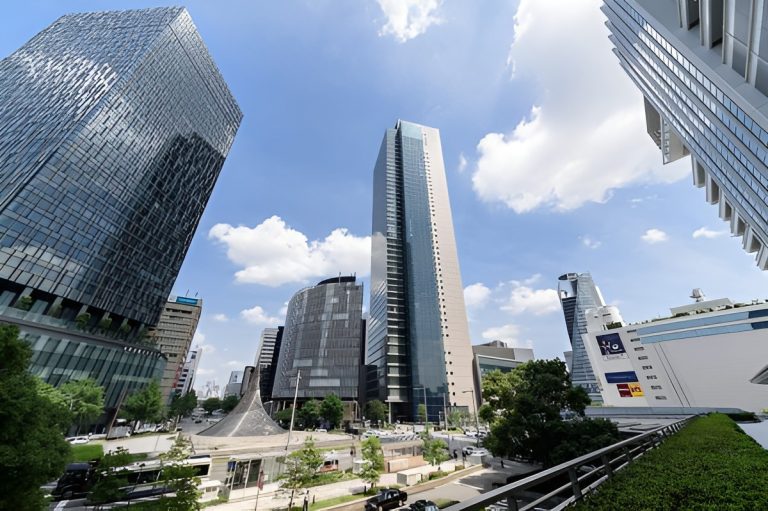 Tháp Midland Square – Thu trọn Nagoya lung linh trong tầm mắt